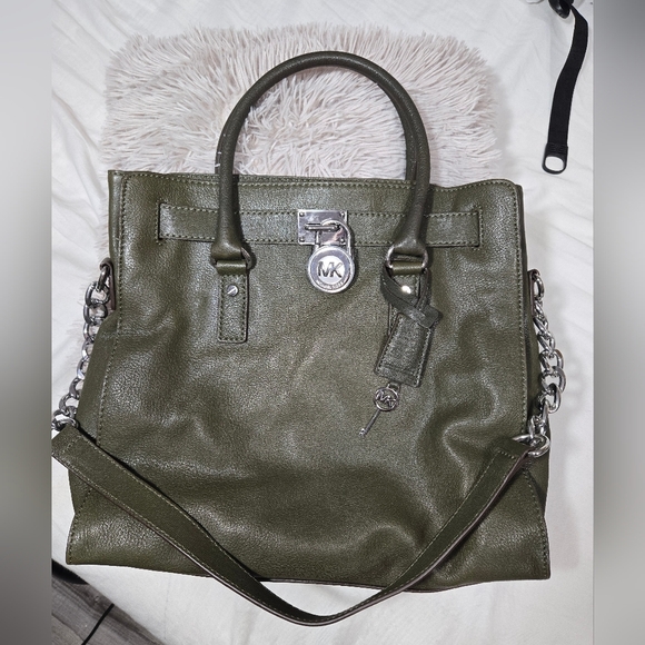 MICHAEL KORS HAMILTON LARGE MANDARIN OLIVE GREEN SAFFIANO LEATHER TOTE BAG NEW - Picture 13 of 15